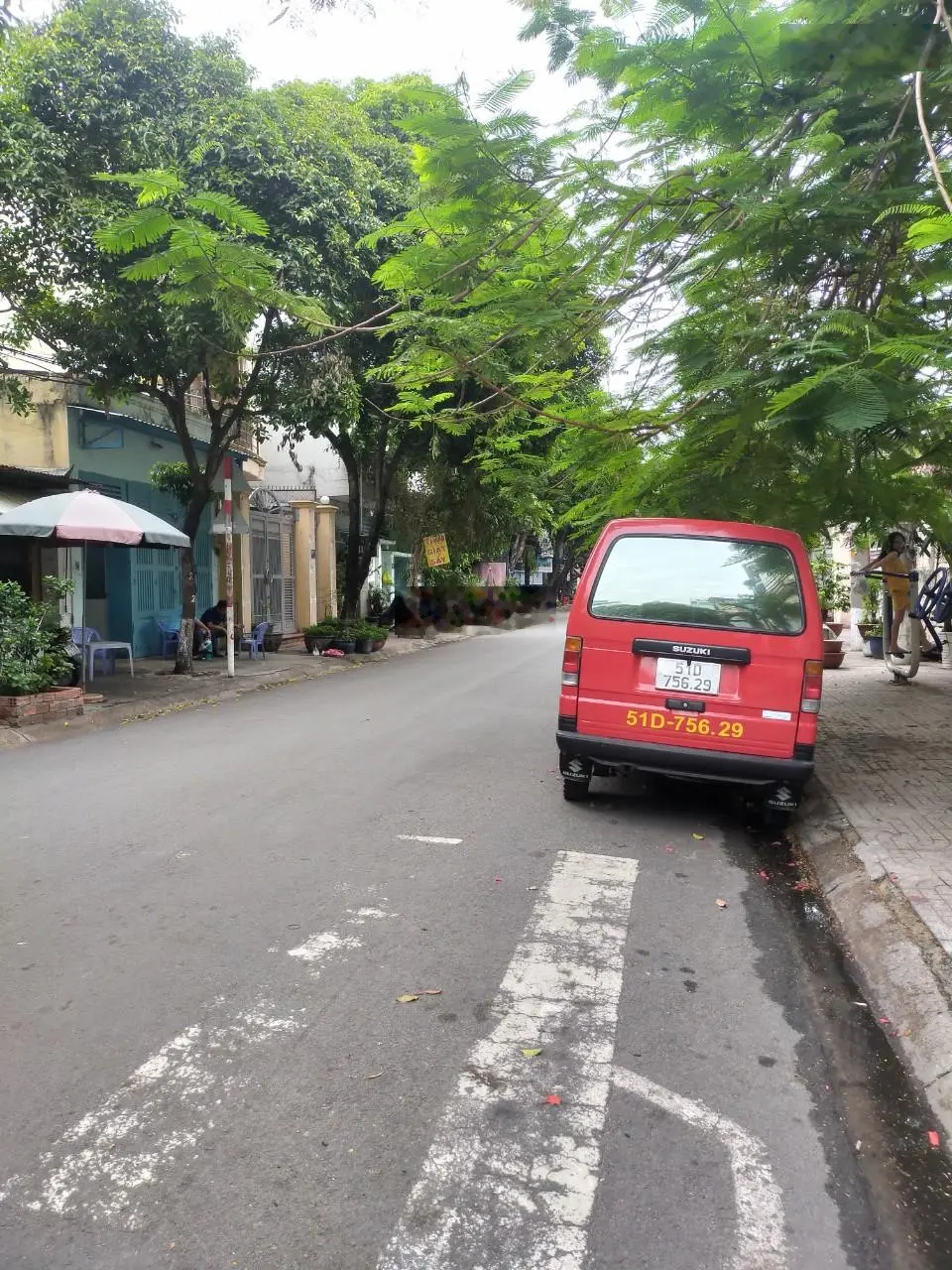 12,1 tỷ - bán nhà đẹp ngang 5,5m ngay T3 Hoàng Hoa Thám Cộng Hòa - HXH 6m thông - sổ vuông vức
