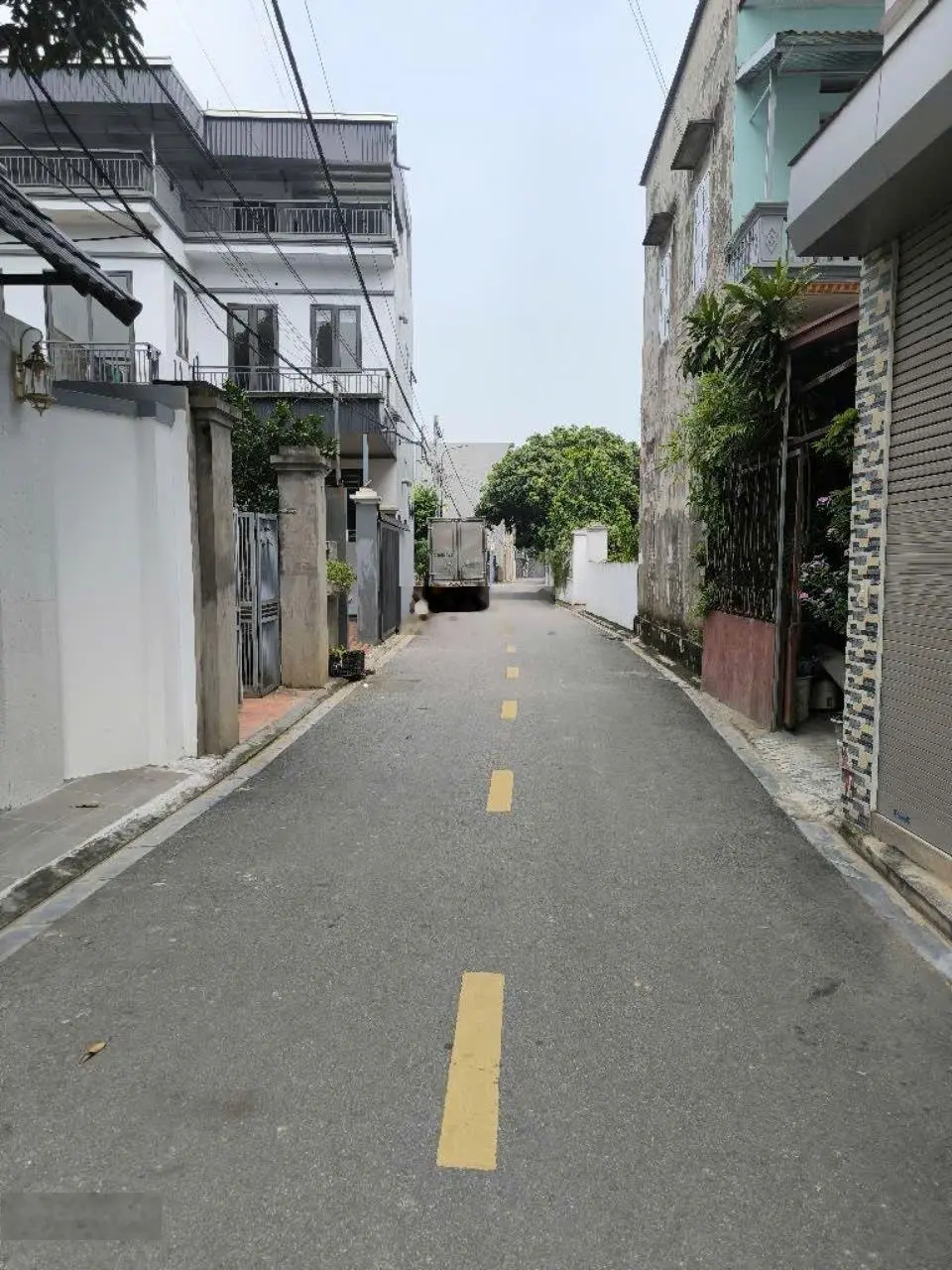 Siêu hiếm, ngõ thông, ôtô tránh, Tiên Hùng, Nguyên Khê. DT 36,2m2, MT 3,4m. Giá 3,1 tỷ