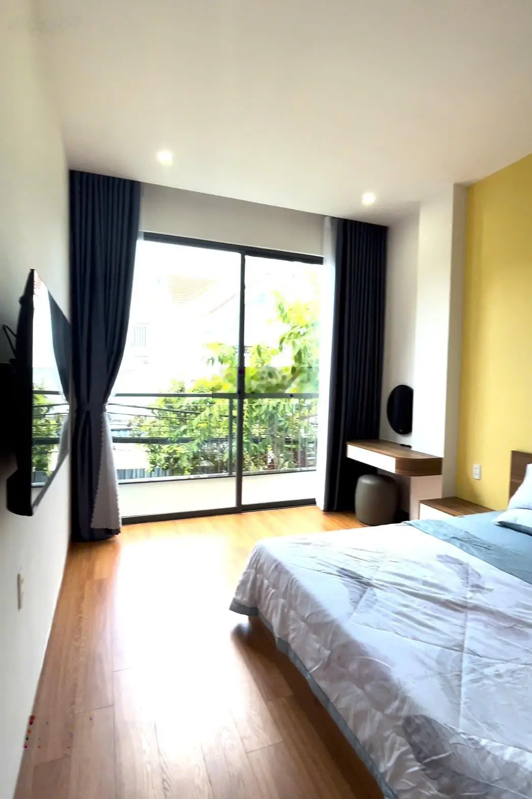 Mới căn - nhà 3 tầng trung tâm Hải Châu - giá nhỉnh 6 tỷ - đường Huy Cận sát Phan Đăng Lưu
