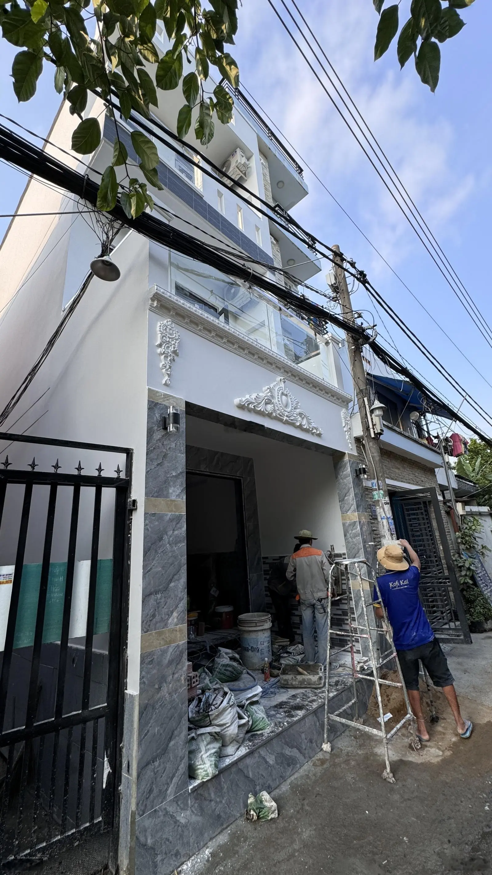 Nhà mới đẹp mặt tiền hẻm kinh doanh 1/ Huỳnh Tấn Phát vào 3 tầng 4 pn 3 vệ sinh chỉ 2tỷ850tr