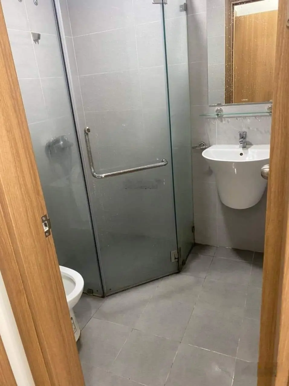 Chủ ngộp bank 800tr bán gấp - Bcons Green View 2PN - 2WC 51m2 chỉ 1 tỷ 550tr
