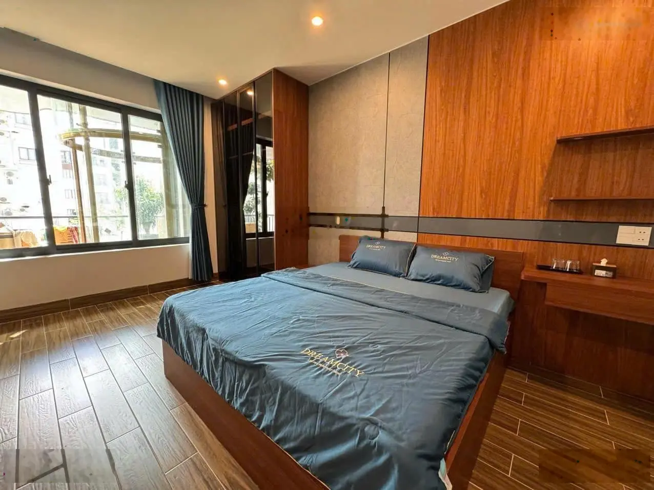 Bán tòa nhà Vip nhất nhì khu phố biển An thượng mặt tiền 9m có 14 phòng cho thuê.
