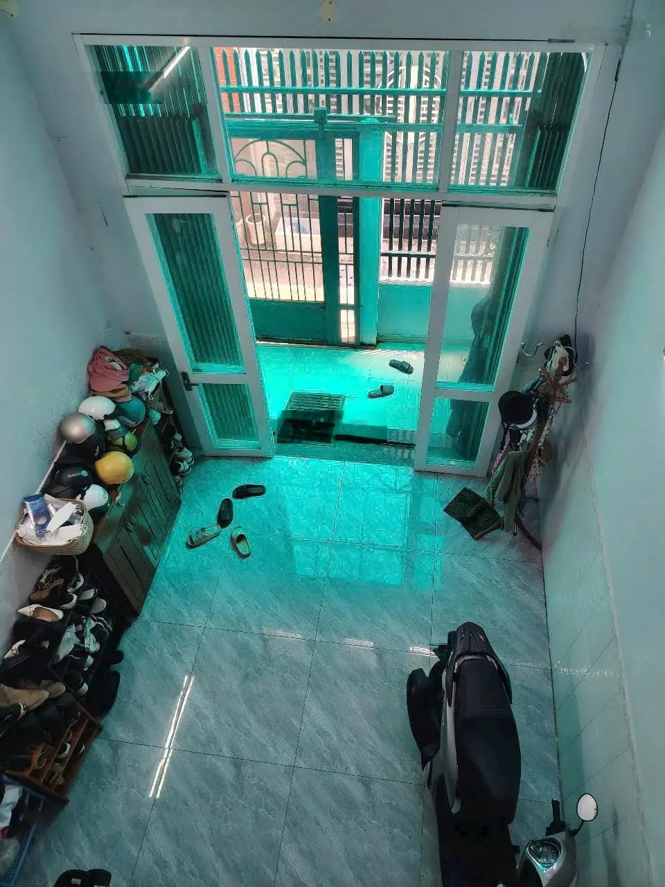 Hạ giá bán gấp nhà 4 tầng, 5PN khu nhà lô Hưng Phú P9, Q8 - gần cầu Nguyễn Tri Phương