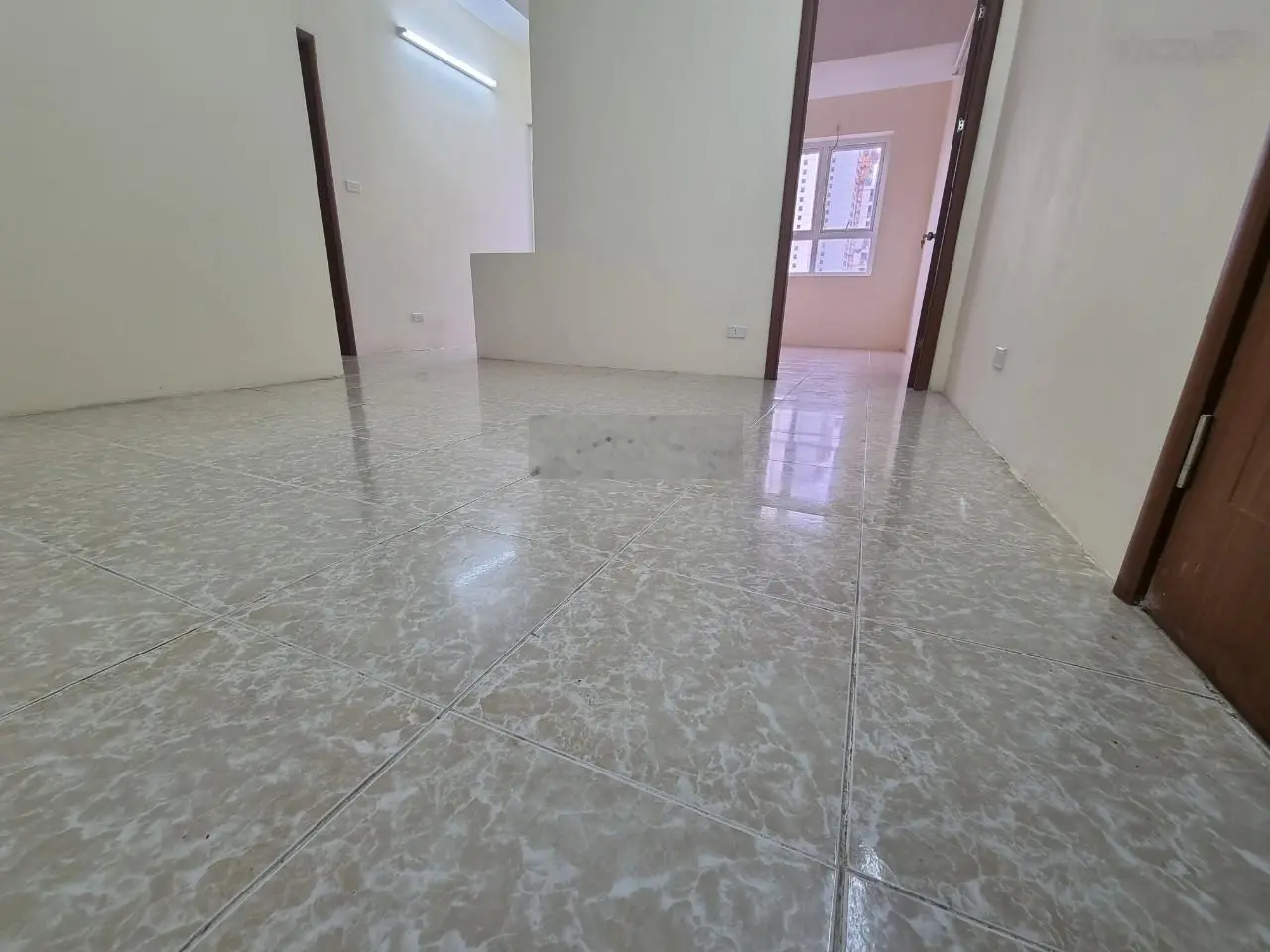 Bán chung cư A14 Nam Trung Yên Cầu Giấy. Diện tích 54m2, 2 phòng ngủ 1 wc. (Căn góc)