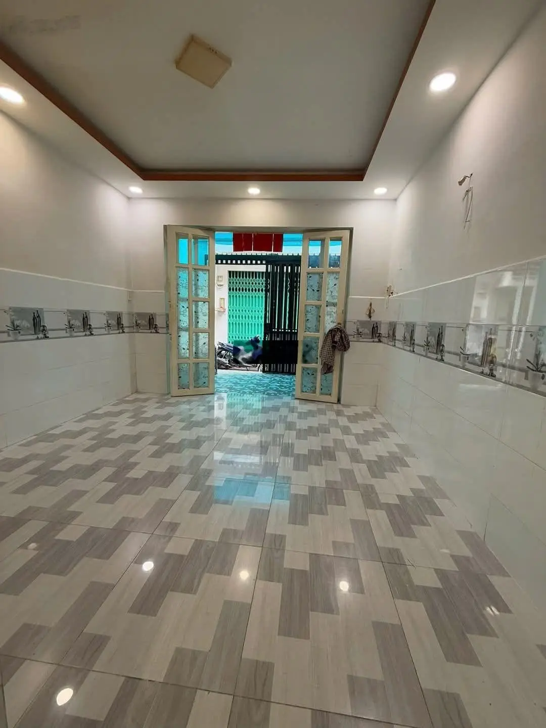 - Nhà Bán vị trí đẹp Đường Bình Tiên Phường 8 #Quận6 - DT : 3,75m x 9m
