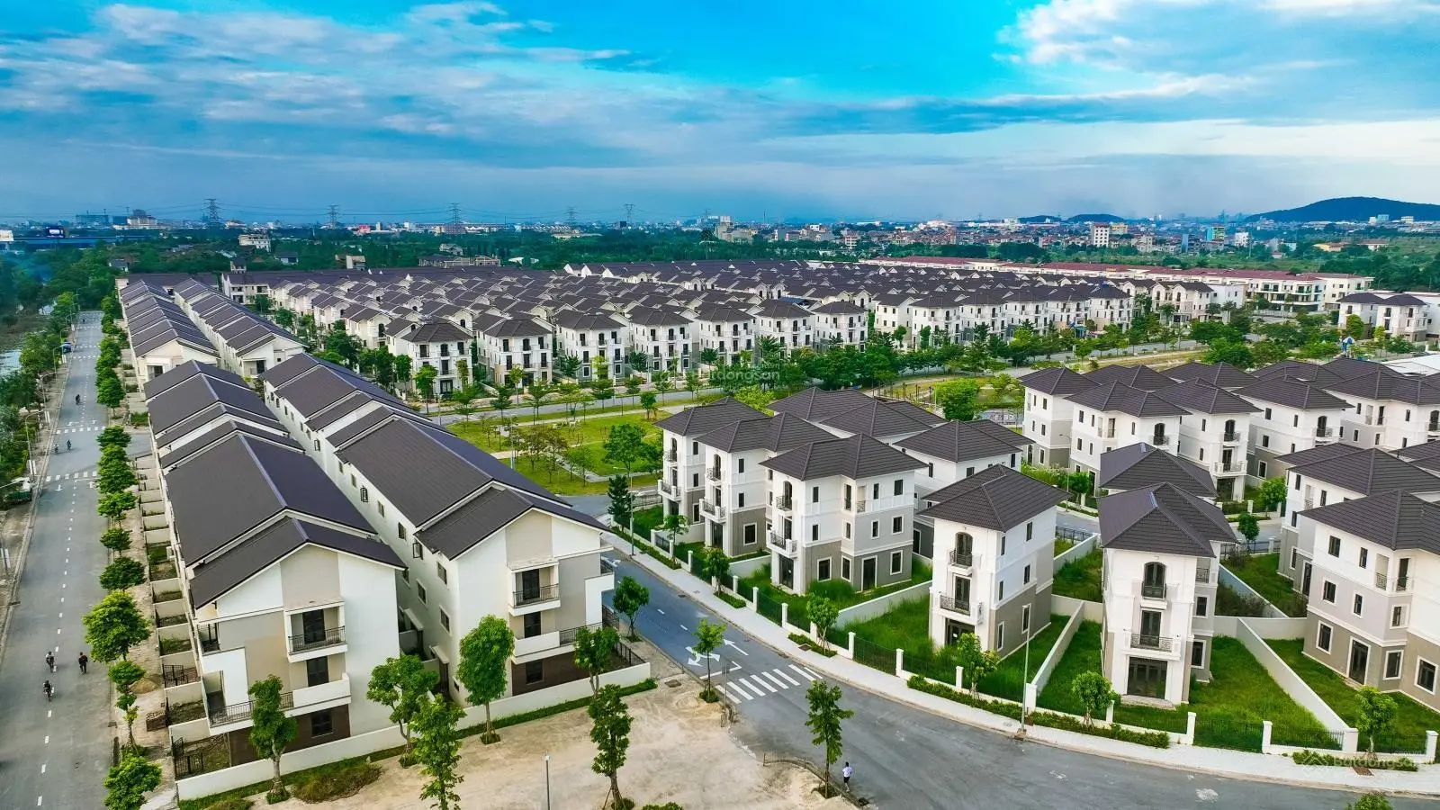 Biệt thự vườn ven đô rất đẹp giá rẻ chỉ từ 50tr/1m2. chỉ một bước tới thủ đô