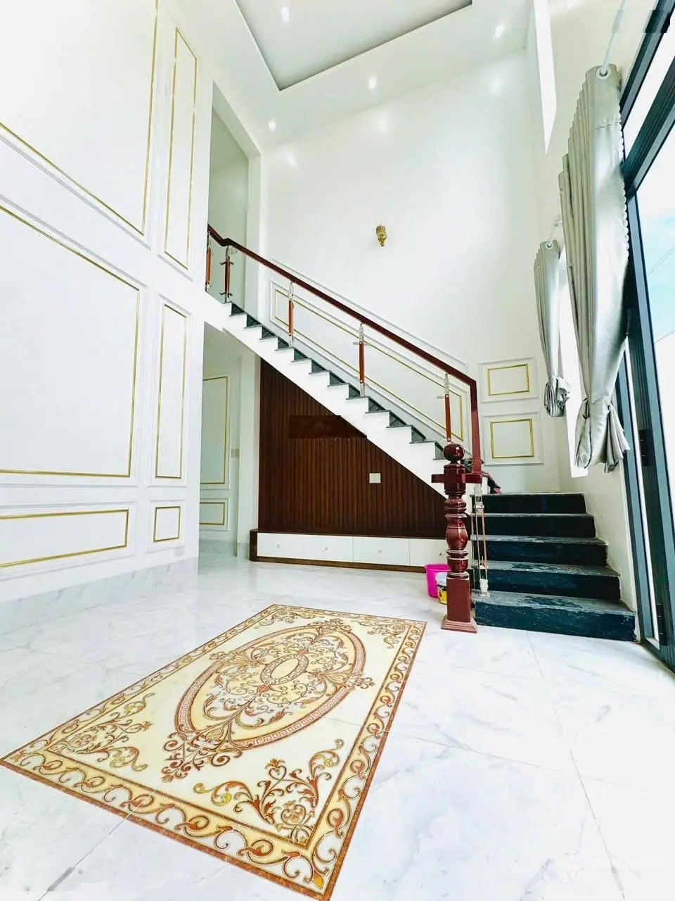 Nhà trệt lửng hẻm hai bà trưng cách mặt tiền chỉ 20m