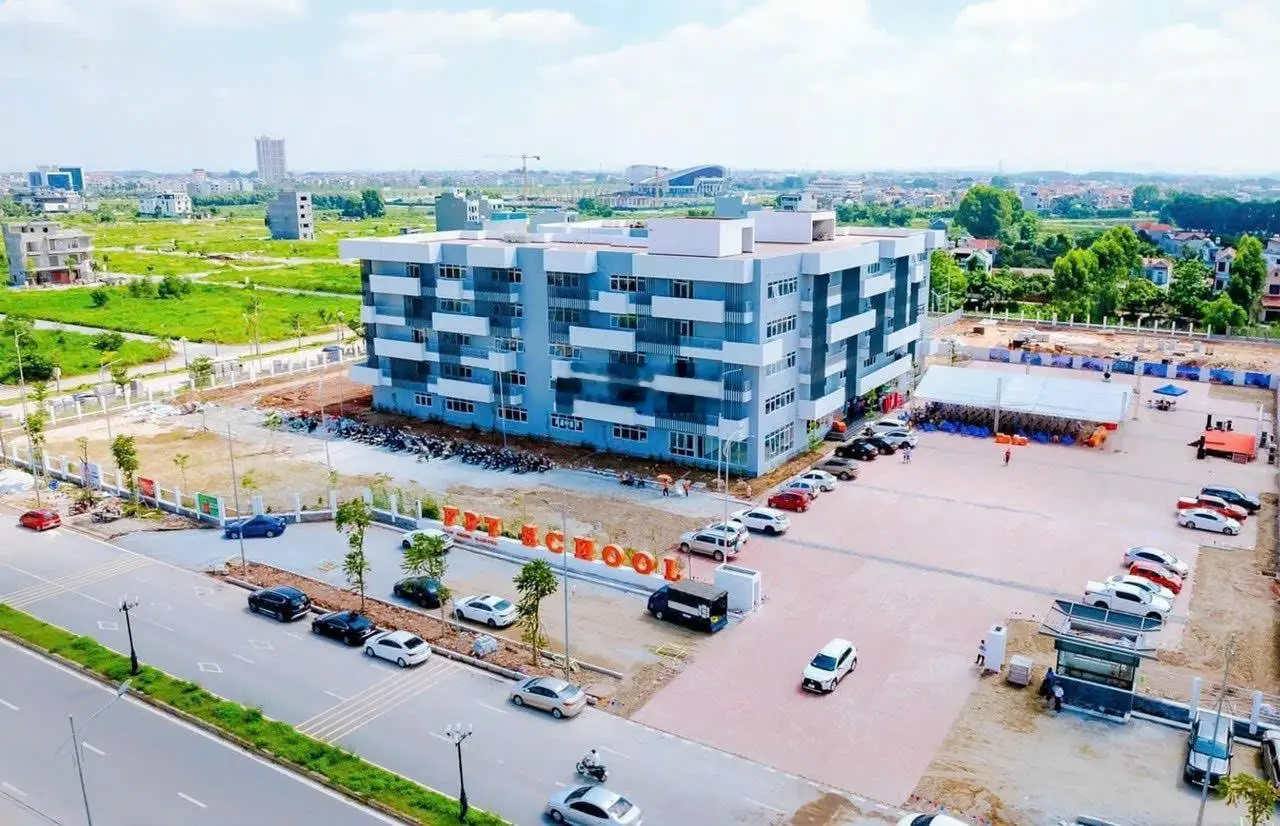 Cần bán lô đất làn 2 đường Nguyễn Văn Linh, gần Royal Mansion, gần ngã 6 Thành phố Bắc Giang