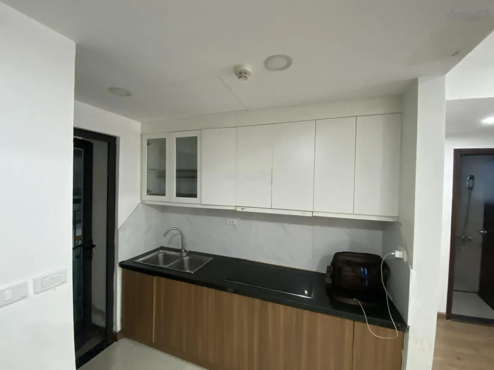 Bán căn 2N 1WC Hateco Xuân Phương full đồ, đang cho thuê 9,5 triệu/1 tháng đầu tư an toàn hiệu quả
