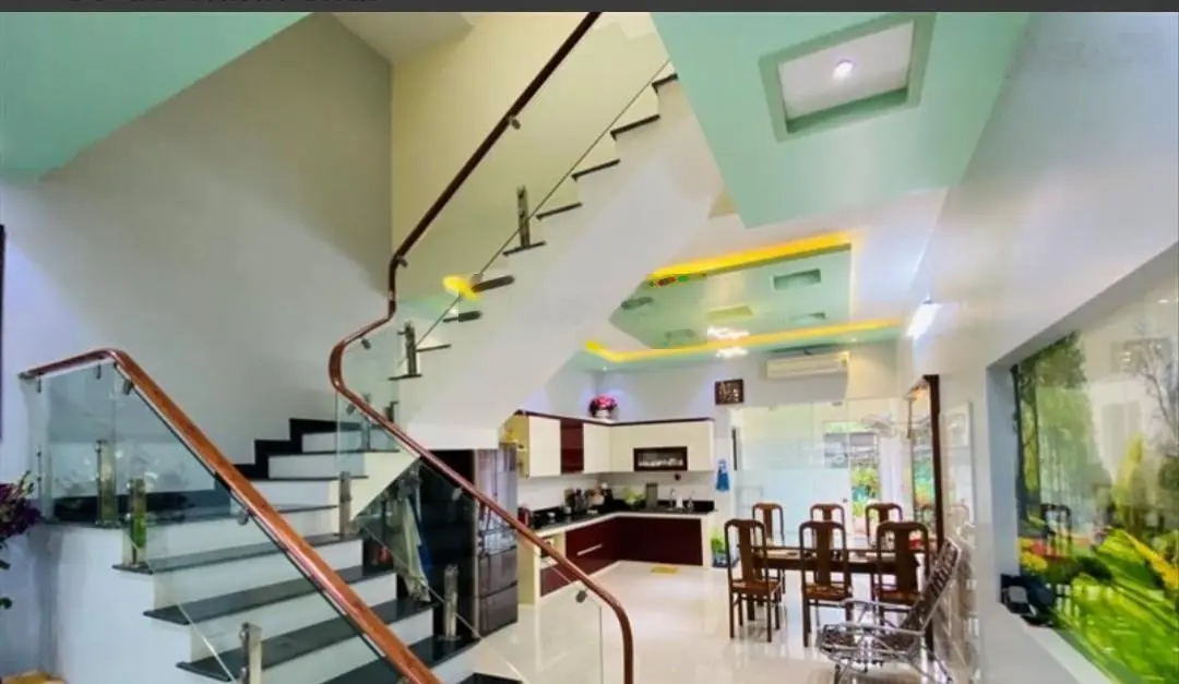 Bán nhà 3 tầng 100m2 ngang 5m ngõ to 15m đường Trung Lực giá hợp lý. Liên hệ 0936 577