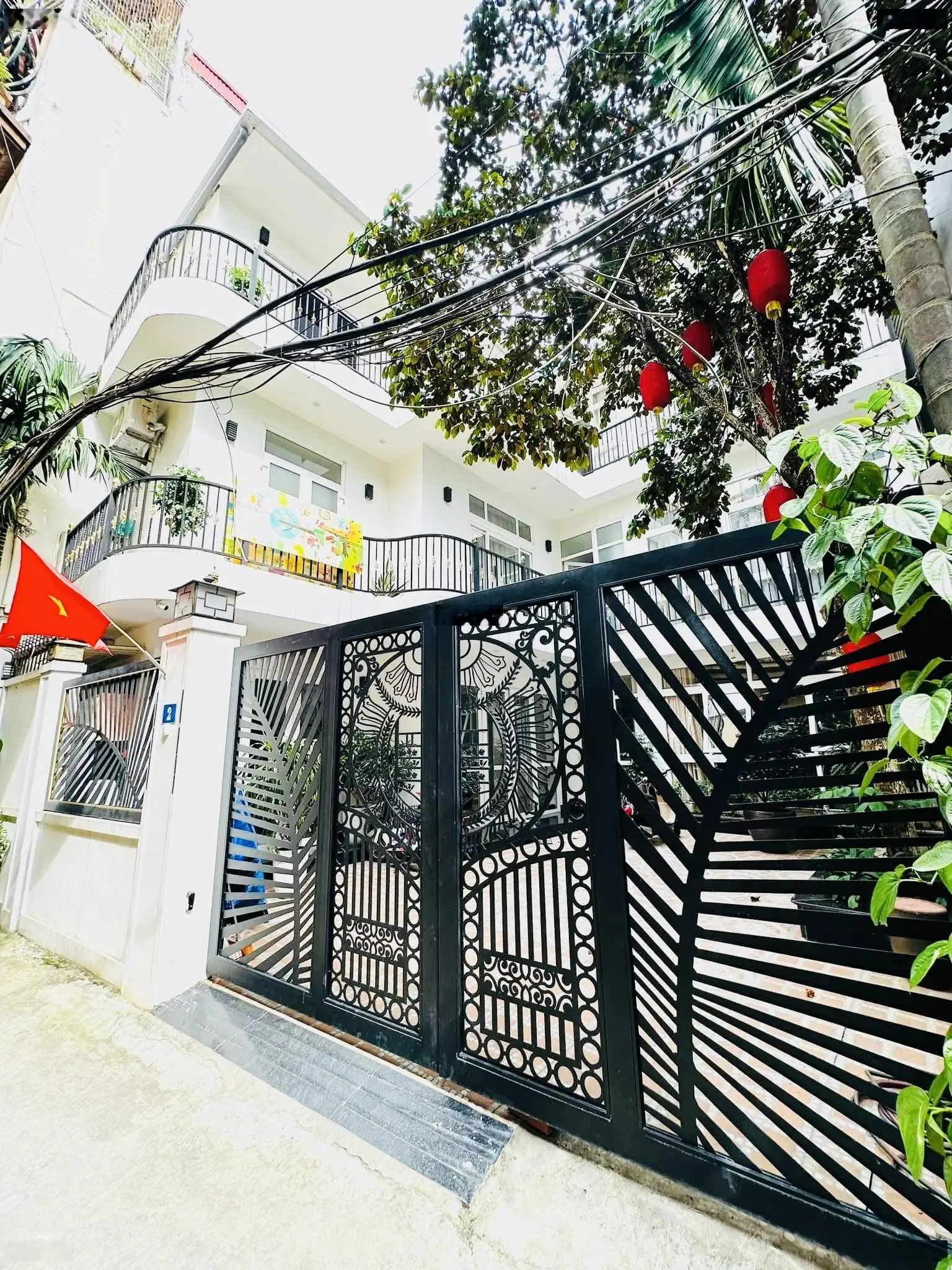 Thông tin chuẩn phường Quảng An nhà biệt thự sân vườn, ô tô vào nhà, view Hồ Tây, 166m2 MT: 11.3m