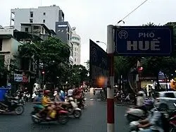 Bán nhà mặt phố Huế quận Hai Bà Trưng. Kinh doanh vip vỉa hè rộng cho thuê 800tr/năm