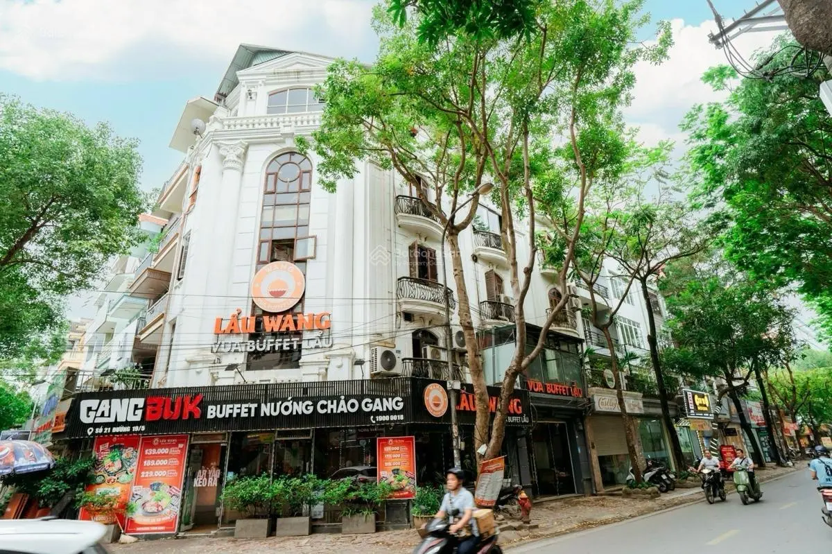 Siêu phẩm có 102 Văn Quán! Kinh doanh đỉnh chóp! Bán biệt thự lô góc 3 thoáng 102m2 5 tầng MT 18m
