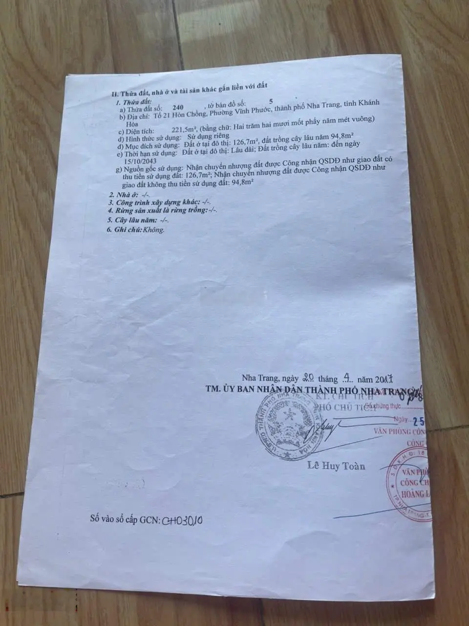 Nhà mặt tiền Hòn Chồng gần Biển