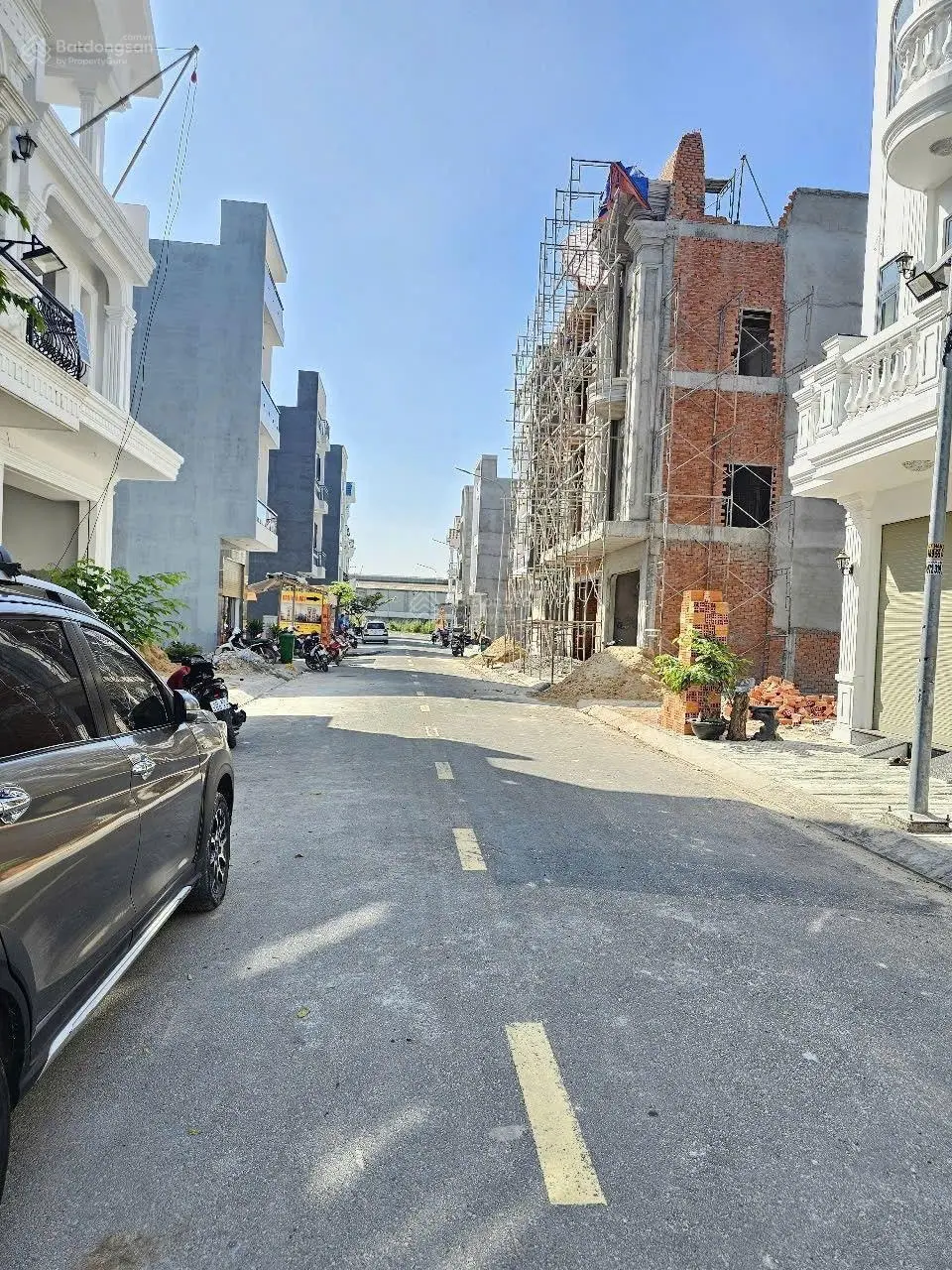 Nhà biệt thự phố kdc The Sun gần vòng xoay An Phú và chợ Đông Đô Tp. Thuận An