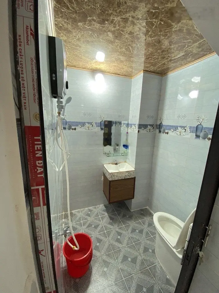 Bán nhà khu dân cư sát trung tâm đường Trần Xuân Soạn quận 7