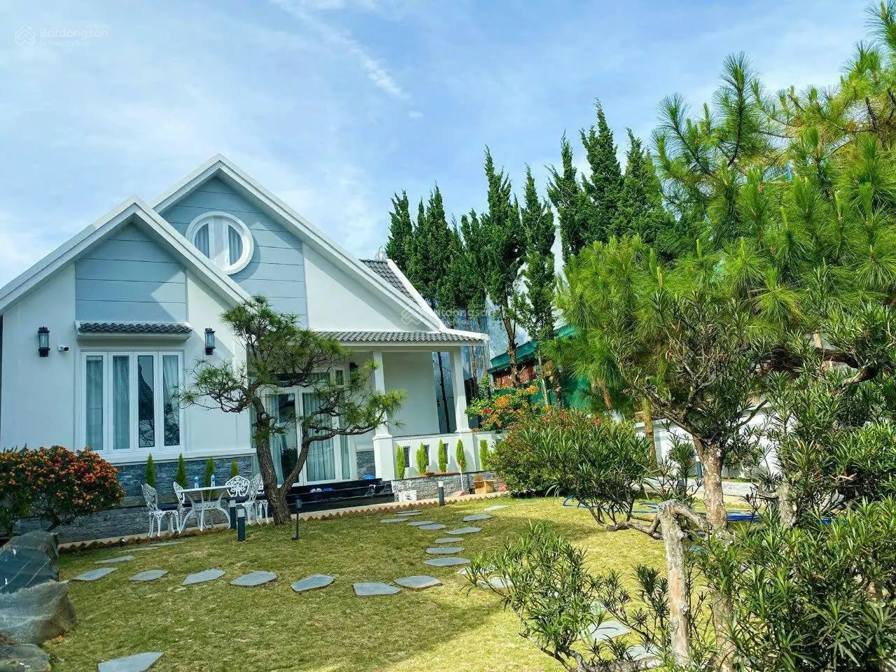 Chiếc Villa Sân Vườn với căn nhà trệt đậm chất đà lạt cho khách thích nghỉ dưỡng