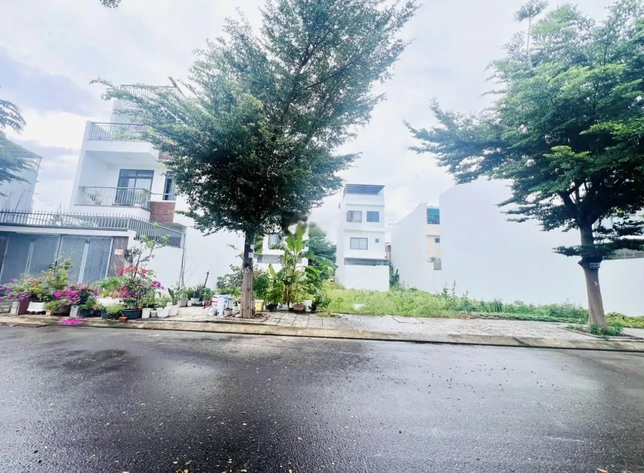 Bán Nhanh Lô Gói 5 Thái Hưng Hướng Đông chỉ 2 tỷ 790 triệu Bao Cọc