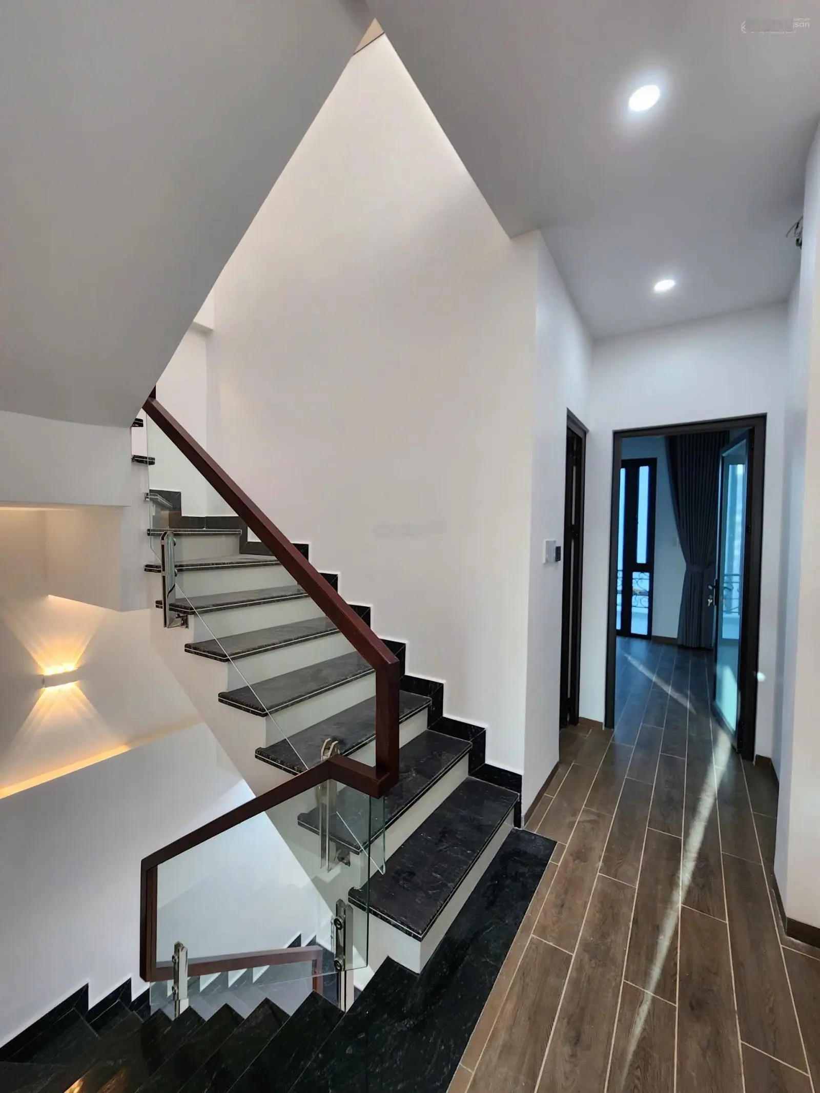 Nhà 3 tầng độc lập tổ 7 thị trấn An Dương