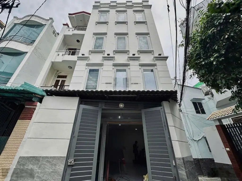 Nhà mới gần mặt tiền - khu trung tâm bình thạnh - hẻm xe hơi - 5 tầng - diện tích 39m2 - giá 8 tỷ