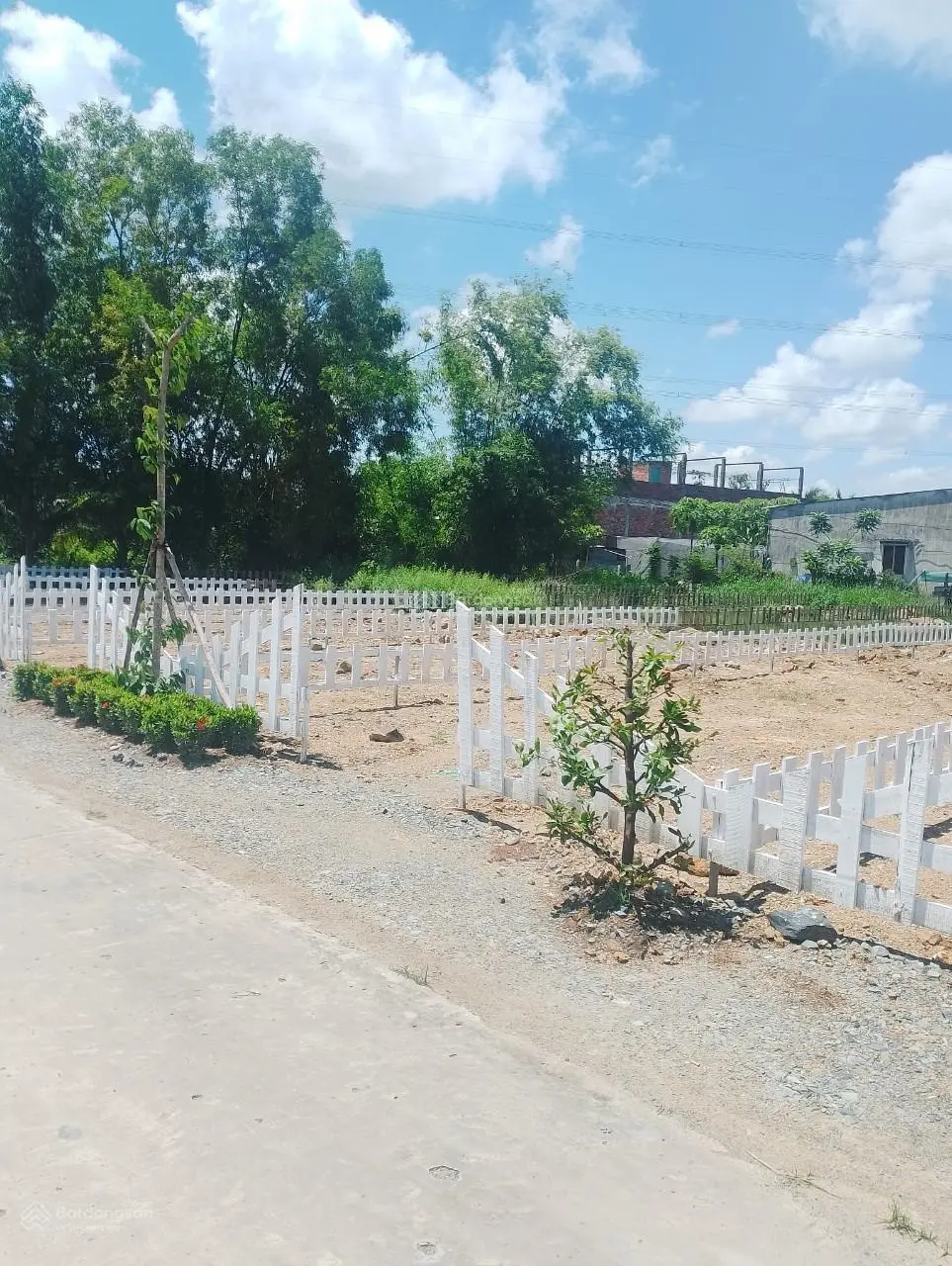 Cần bán lô đất 125m2 để trả nợ thanh toán trước 50% còn lại cho góp 3 đến 5 năm 0 lãi suất