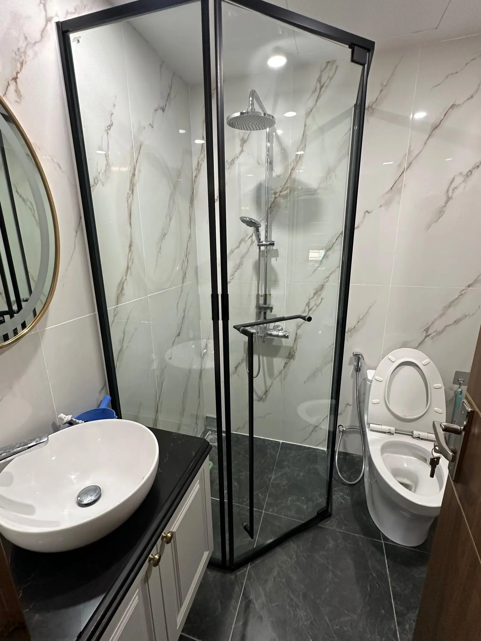 Bán căn hộ tập thể tầng 4 Bộ Tư Lệnh Lăng ngõ 35 Kim Mã Thượng
