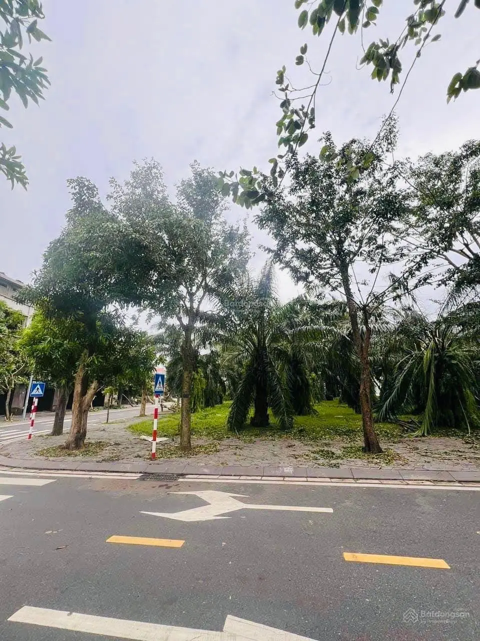 Bán căn góc rẻ nhất Ecopark Hải Dương, DT 116m2 hướng Tây Nam, giá 7,xtỷ Ngay đầu cổng chính đi vào