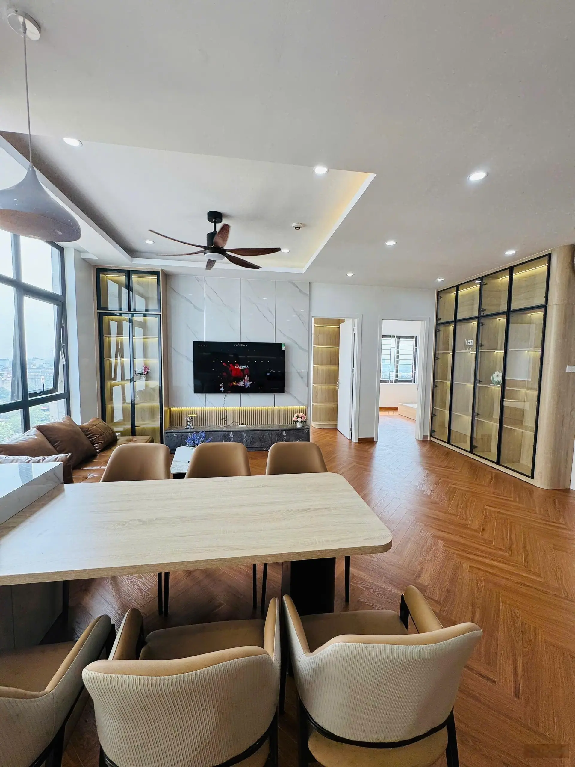 Em cần bán 3 ngủ tòa Licogi Đại Từ - Hoàng Mai. Diện tích 110 m2 thiết kế 3 ngủ 2 vệ sinh.DT:110m2