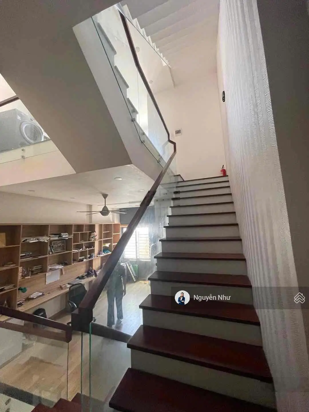 Nhà đẹp Nguyễn Công Trứ, Sơn Trà, gần Dương Đình Nghệ, 70m2 x 4 tầng, nội thất xịn, chỉ 6.8 tỷ TL