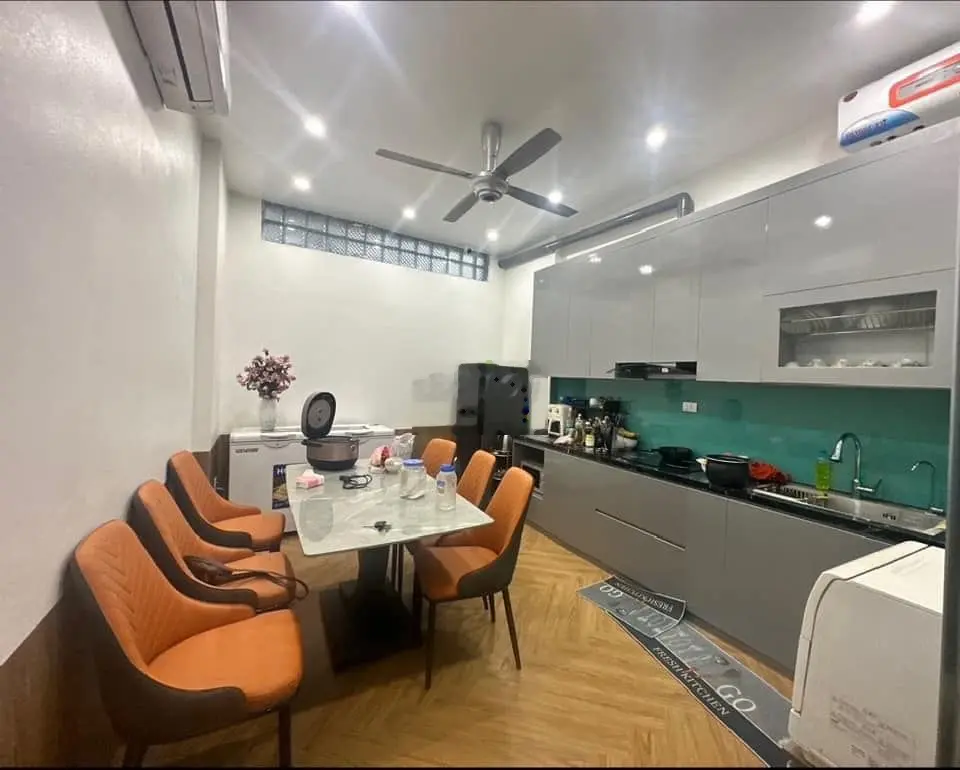 Nhà 50m2 Dân Xây - TT Trâu Quỳ, Gia Lâm