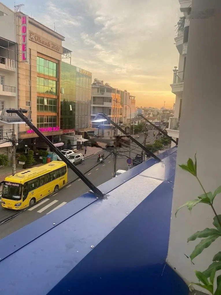 Bán nhà mặt tiền kinh doanh vip, 5 tầng, 2 mặt tiền, view công viên (5*20), đường phạm hùng, quận 8