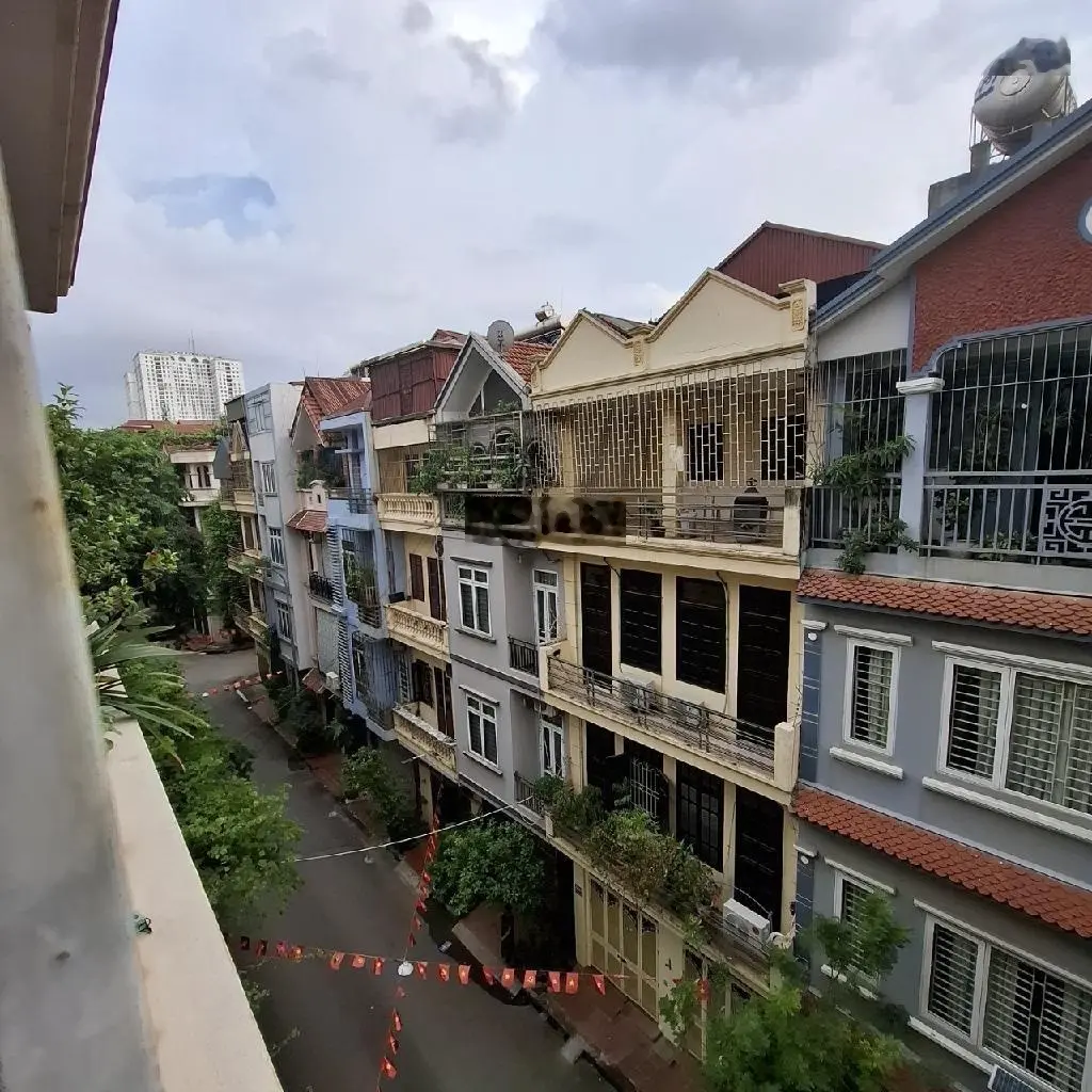 Bán nhà phân lô khu đô thị Đại Kim quận Hoàng Mai. Nhà lô góc 2 mặt đường siêu thoáng sáng