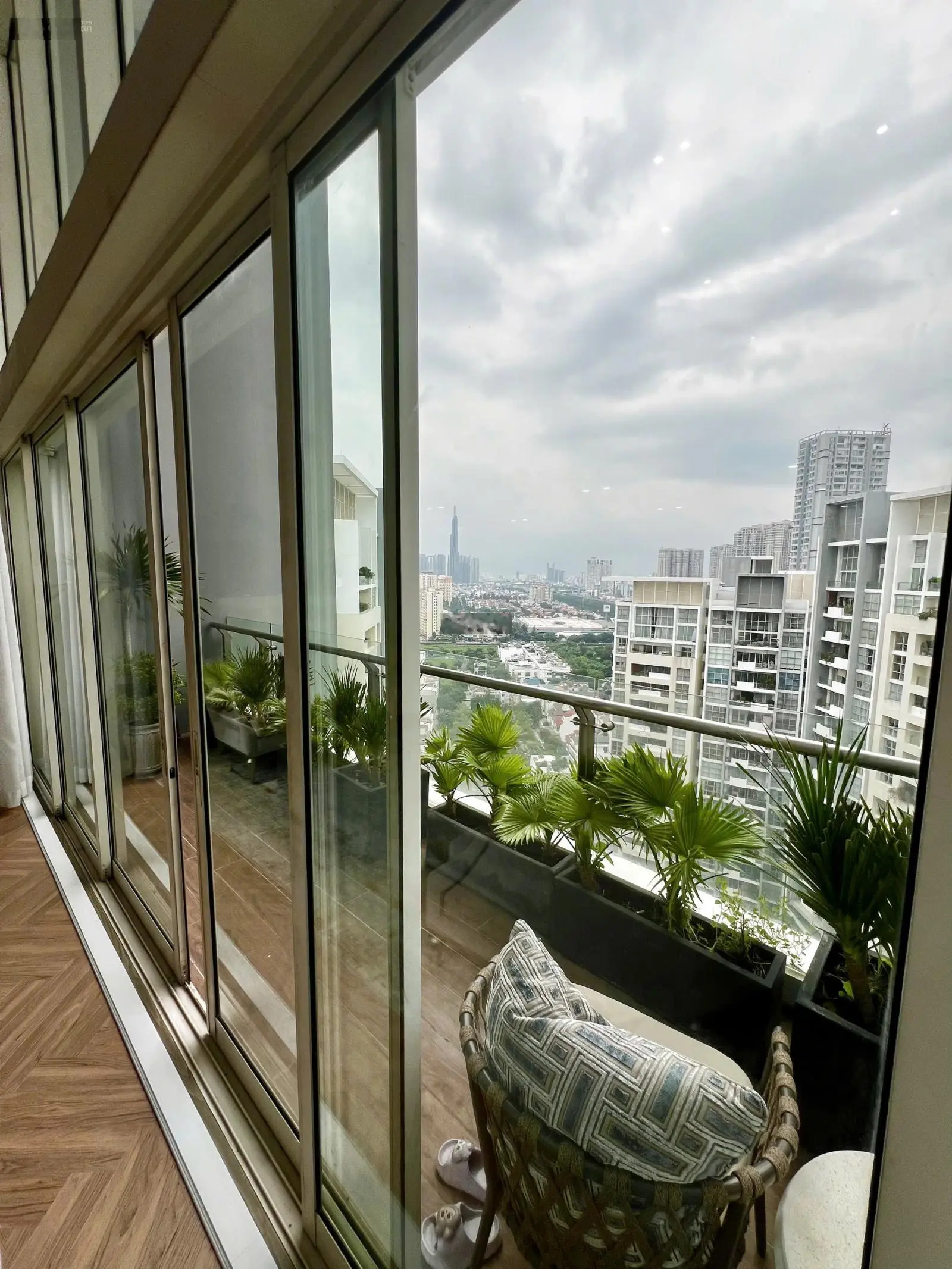 sở hữu ngay căn Penthouse - The Estella diện tích lớn view toàn cảnh nội thất cao cấp với giá 22 tỷ