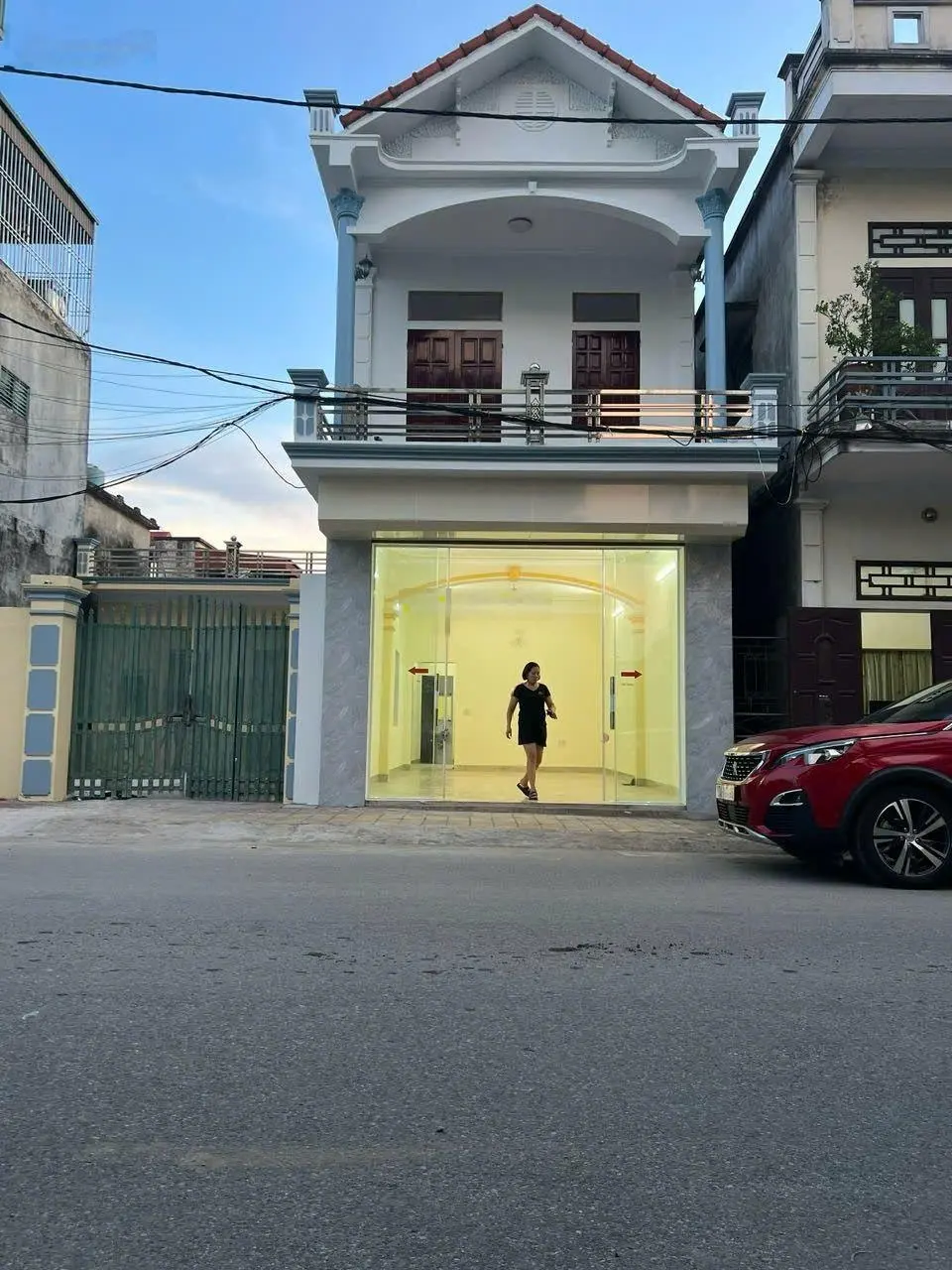 Cần mở rộng mô hình kinh doanh gia đình cần bán 2 căn nhà liền kề ngã tư chợ thông Vũ Thư Thái Bình
