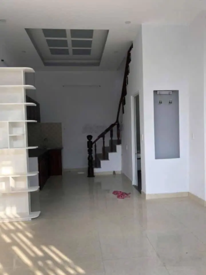 bán nhà Đông lân Bà điểm , nhà mới 37 m2 , 2 tầng chỉ 3.3 tỉ