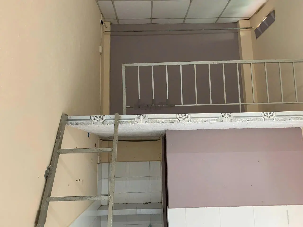 3.8 tỷ/ Bán dãy trọ gồm nhà 1T1L và 10 phòng phía sau thu nhập 10Tr/ tháng. KDC Bình Đáng