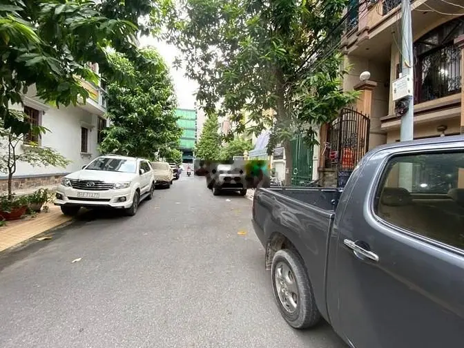 19 tỷ! Rao bán nhà HXH Đ. Huỳnh Lan Khanh Q. Tân Bình NH 5.5x20m.