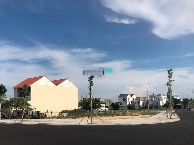 Cần bán gấp lô đất 175m2 ngang 7m,Phù hợp vs kinh doanh,siêu lợi nhuận