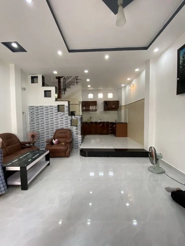 CÁCH 1 CĂN RA MẶT TIỀN Lê Quang Định, Bình Thạnh (5.2 x 9) hẻm 3.2m