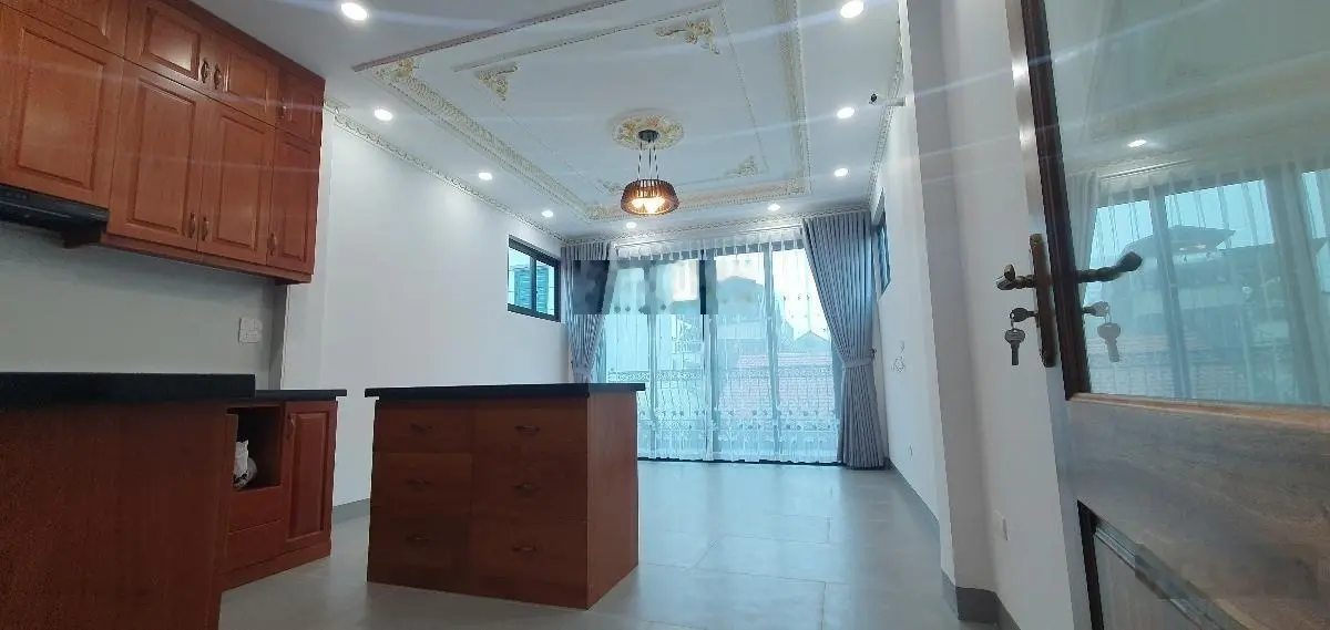 Siêu phẩm phân lô Lạc Trung, Hai Bà Trưng: 45m2, 6 tầng, thang máy, chỉ 17 tỷ