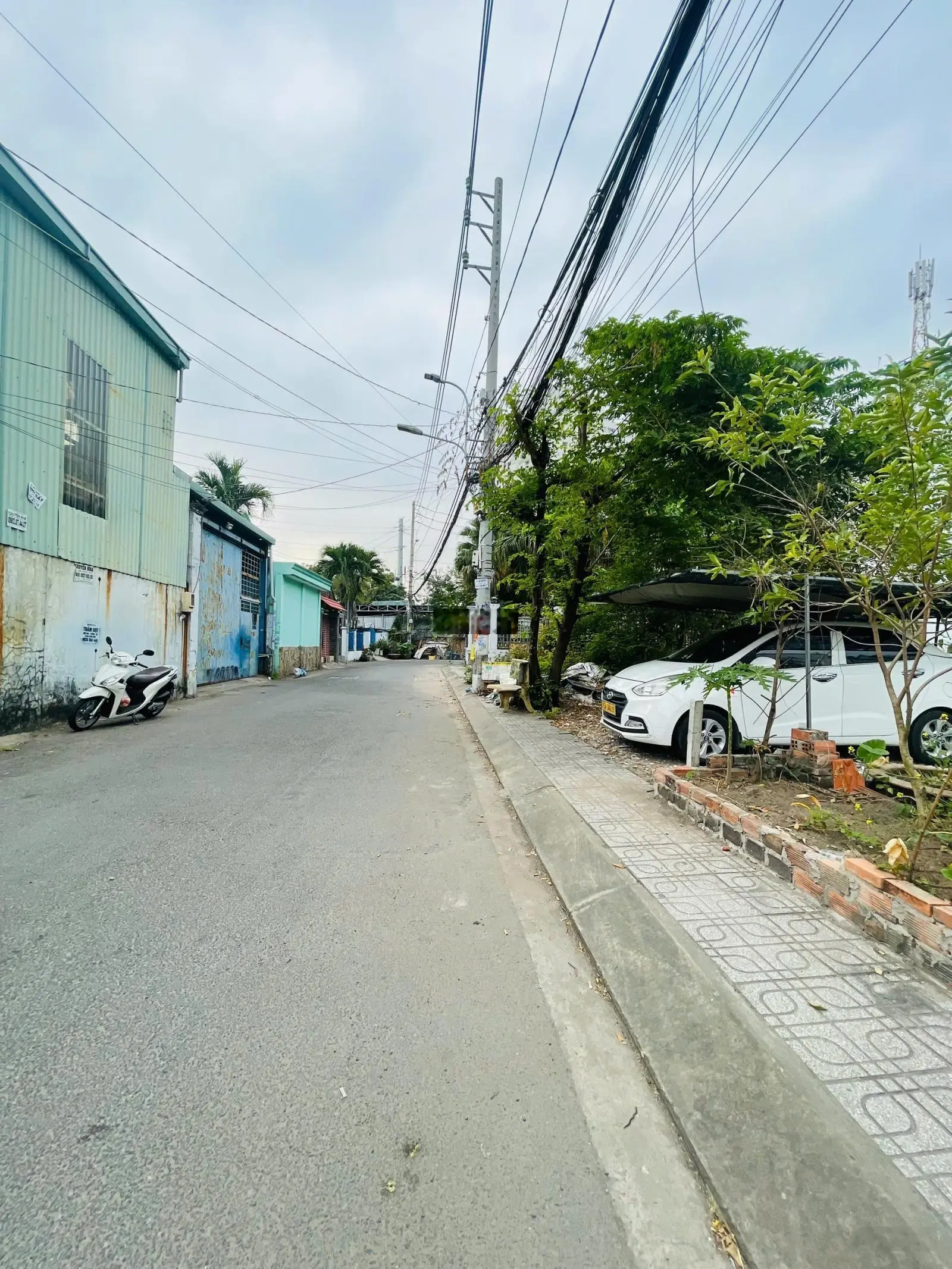 Nhà cấp ngang 7 có hệ số đất cao 4.5 ngay ga Metro tiện xây CHDV hoặc biệt thự vườn, liên hệ ngay