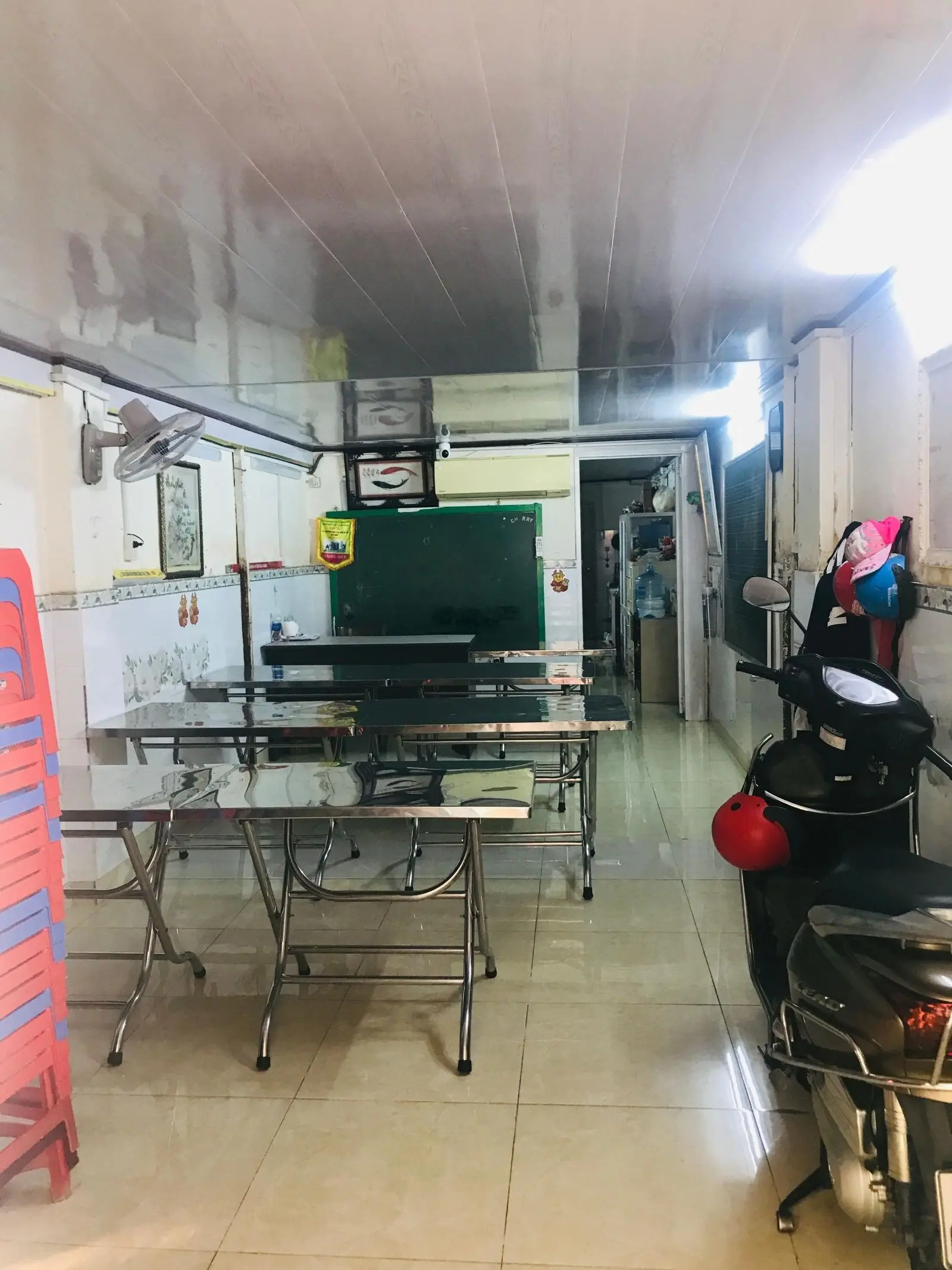 Bán nhà 1 trệt 1 lầu Trần Đình Xu, Nguyễn Cư Trinh, Quận 1, SHR 53,7m2, Quá rẻ, Hiếm. 8.9 tỷ