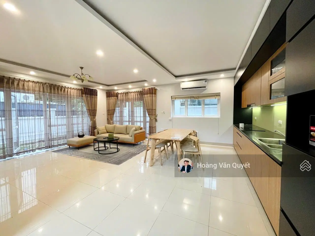 Bán biệt thự đã hoàn thiện 223m2 view công viên đường 15,5m giá nhỉnh 17 tỷ. Liên hệ 0962202555