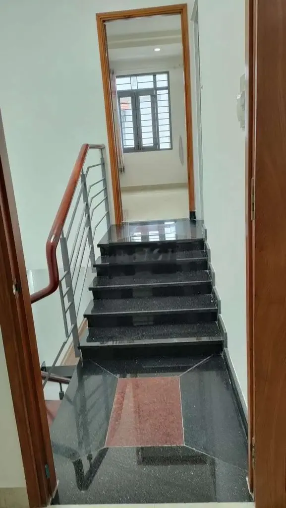 Bán nhà đẹp đầy đủ công năng hẽm Gò Dầu cũ giá vô cùng hợp lí