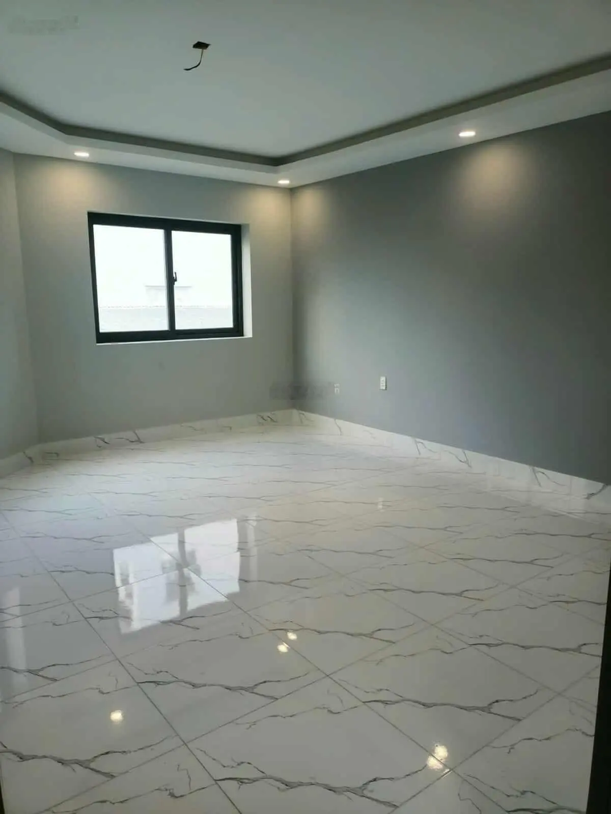 Cần Bán Gấp Nhà 3 Tầng Mới - Khu VIP Lê Văn Quới - Hẻm 7m Thông - DT Khủng 116m² - Giá Chỉ Hơn 5 Tỷ
