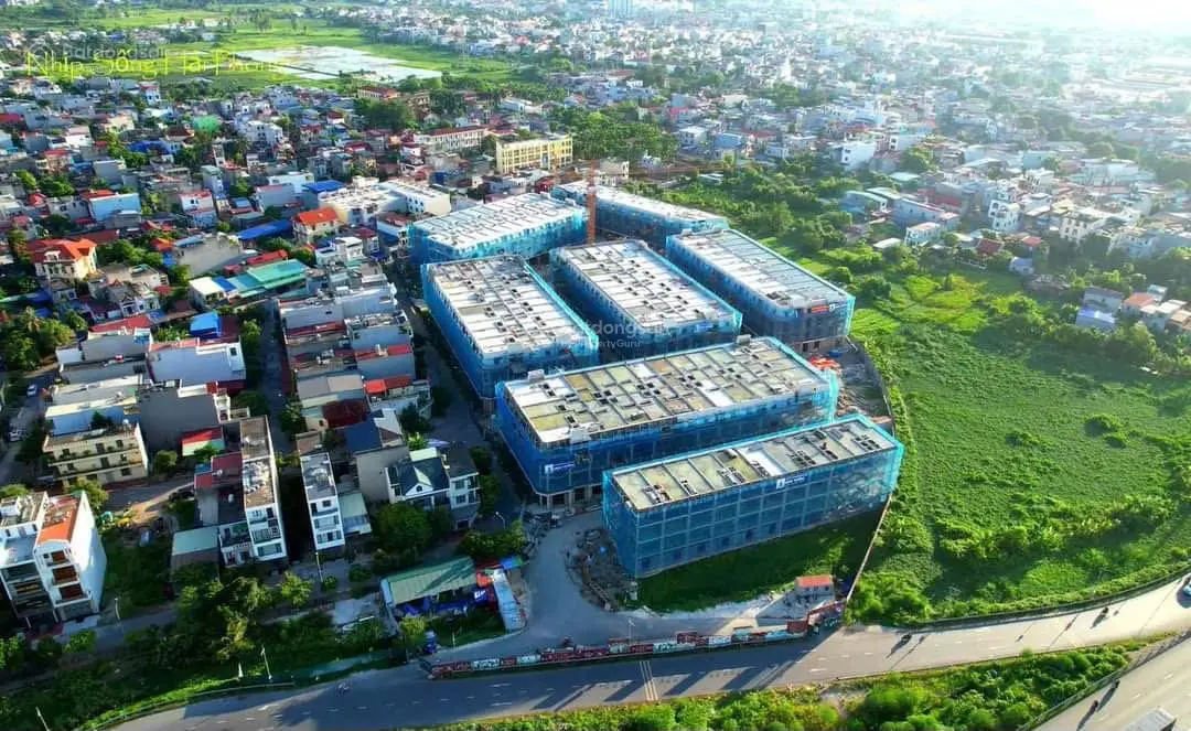 Bán nhà biệt thự Hot tại Star Central, Bùi Viện, 4,76 tỷ, 70m2, mặt tiền 12m