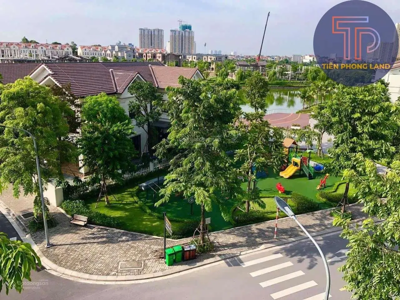 Chính chủ bán nhanh shop liền kề lô góc tại Vinhomes Thăng Long - Chỉ 17, x tỷ