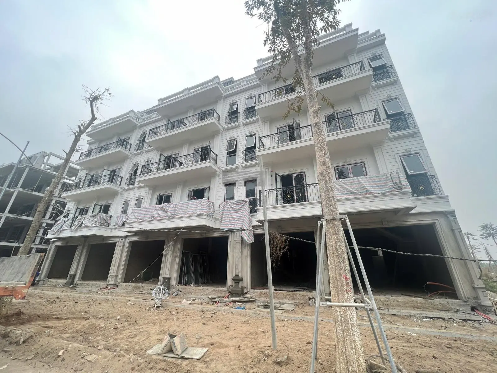 Chính chủ em cần bán 2 căn lk vị trí gần công viên, dự án Đông Dương Residen, chỉ nhỉnh 11 tỷ