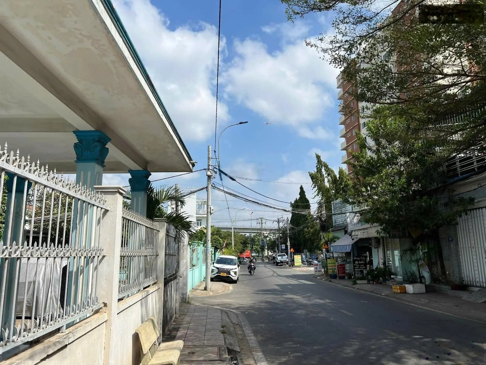 Bán nhà mặt tiền kinh doanh Đường 904 Xa Lộ Hà Nội Quận 9 DT đất 71m2 - hàng ngộp.