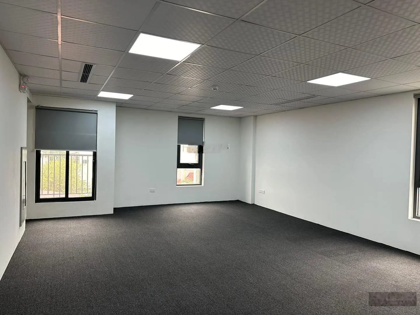Toà nhà mặt phố Nguyễn Hoàng Tôn, Tây Hồ, DT 245m2 9T MT 8m KD 200tr/th, gần Xuân La - Võ Chí Công